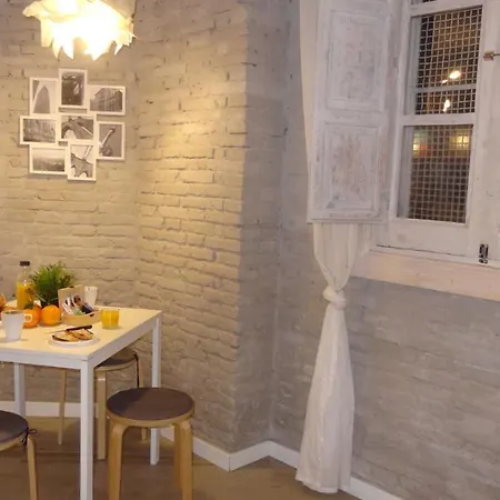 Lovely In Wifi Free Apartment Valencia